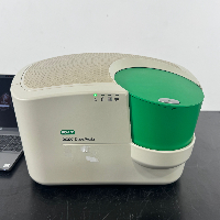 Bio-Rad QX200 Droplet Reader image 3